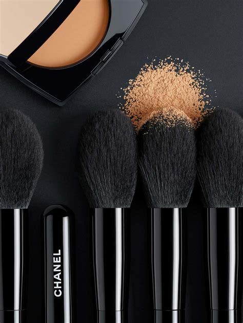 chanel curved powder brush.